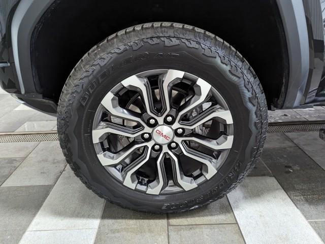 used 2025 GMC Canyon car, priced at $48,998