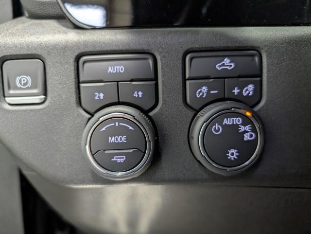 used 2022 Chevrolet Silverado 1500 car, priced at $33,498