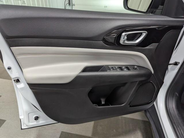 used 2022 Jeep Compass car, priced at $24,998