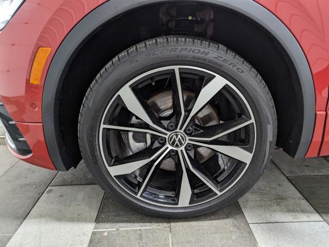 used 2024 Volkswagen Tiguan car, priced at $33,998