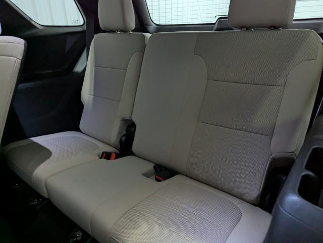used 2023 Chevrolet Traverse car, priced at $27,998