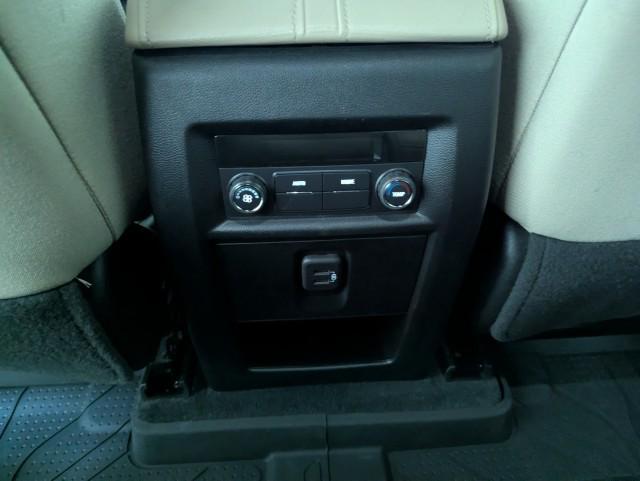 used 2023 Chevrolet Traverse car, priced at $27,998