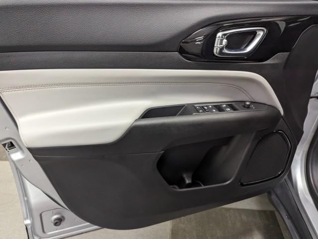 used 2022 Jeep Compass car, priced at $24,498