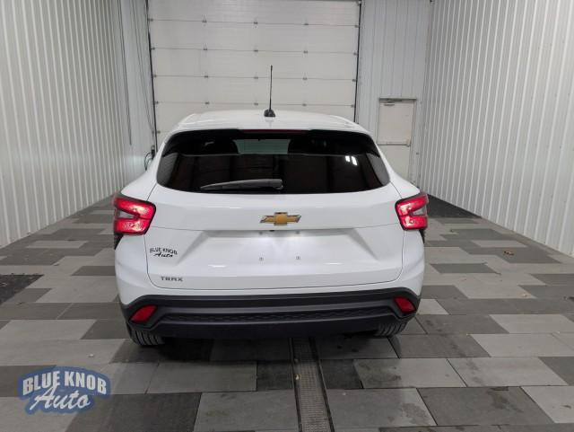 used 2024 Chevrolet Trax car, priced at $21,498