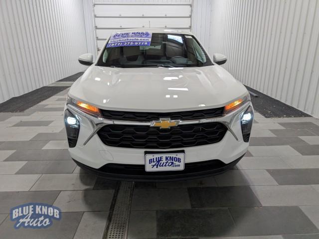 used 2024 Chevrolet Trax car, priced at $21,498