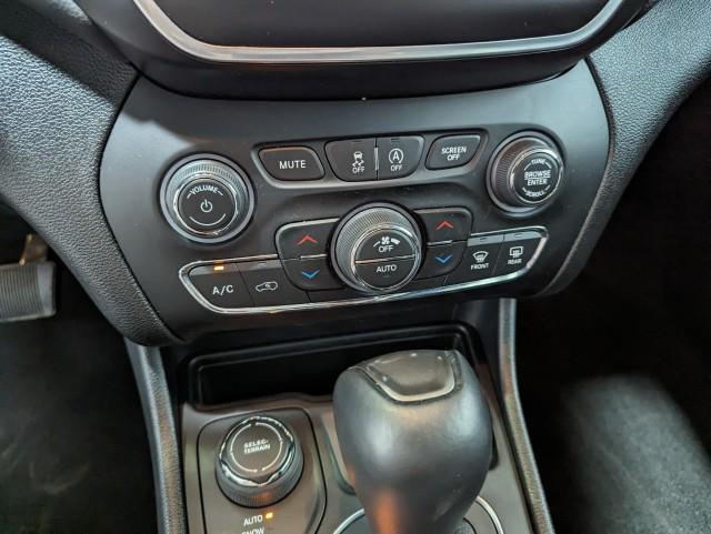 used 2022 Jeep Cherokee car, priced at $24,998