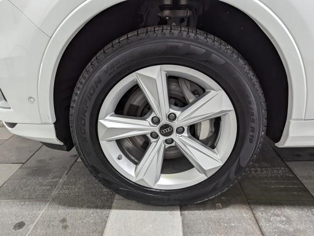 used 2024 Audi Q7 car, priced at $45,998