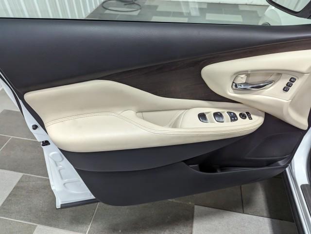 used 2023 Nissan Murano car, priced at $32,998