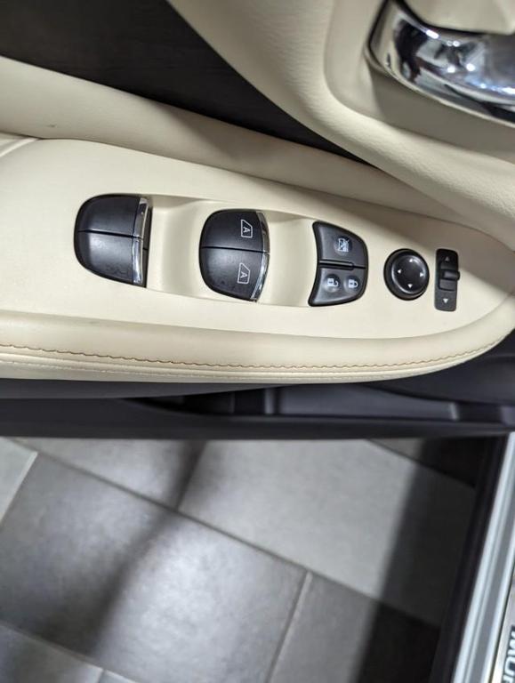 used 2023 Nissan Murano car, priced at $32,998