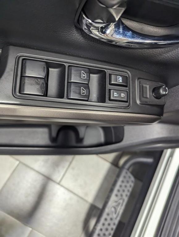 used 2024 Nissan Titan car, priced at $43,998