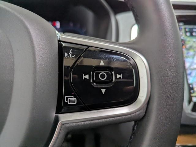 used 2023 Volvo XC90 car, priced at $40,998