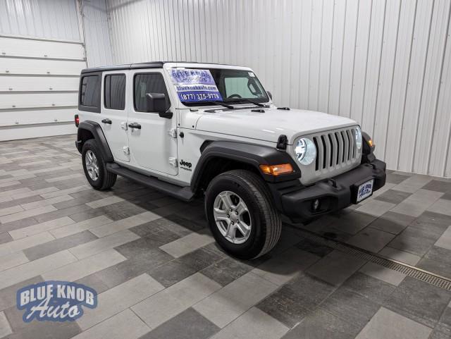 used 2022 Jeep Wrangler Unlimited car, priced at $32,998