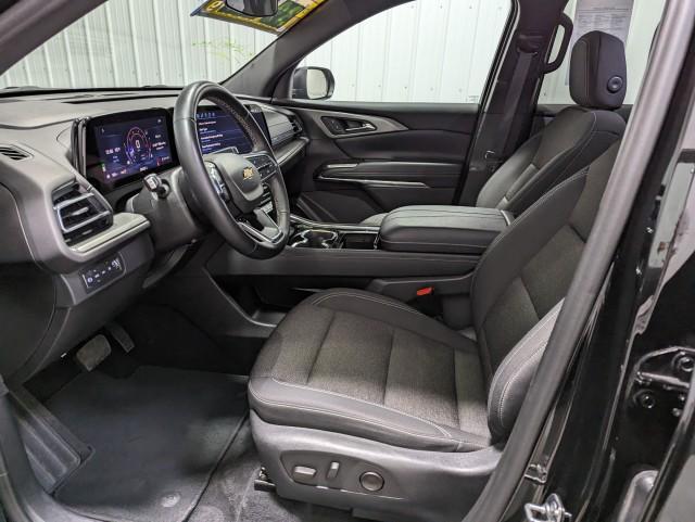 used 2024 Chevrolet Traverse car, priced at $39,498