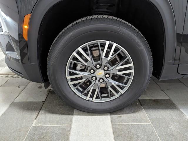 used 2024 Chevrolet Traverse car, priced at $39,498