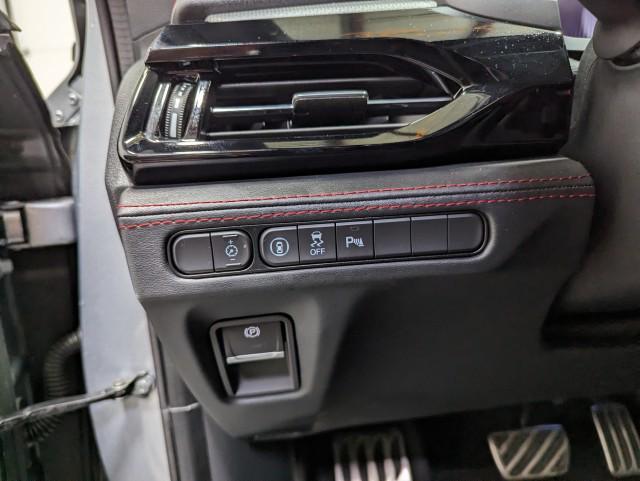 used 2023 Acura MDX car, priced at $48,998