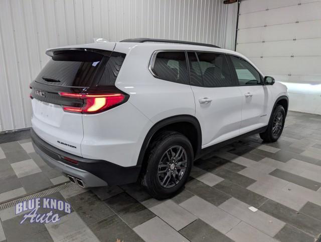used 2025 GMC Acadia car, priced at $33,998