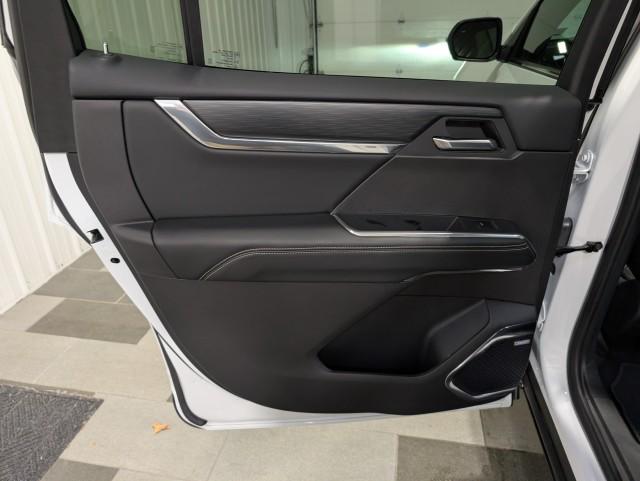 used 2025 GMC Acadia car, priced at $33,998