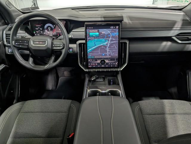 used 2025 GMC Acadia car, priced at $33,998