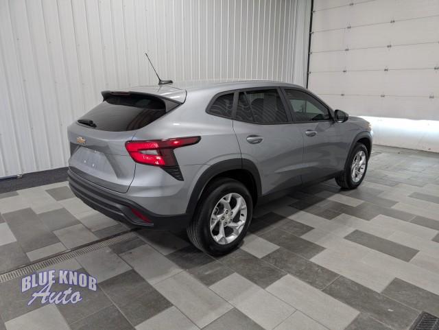 used 2024 Chevrolet Trax car, priced at $21,498