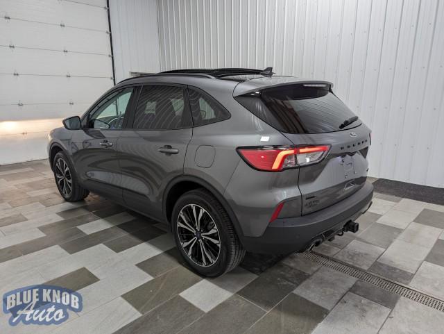 used 2022 Ford Escape car, priced at $26,998