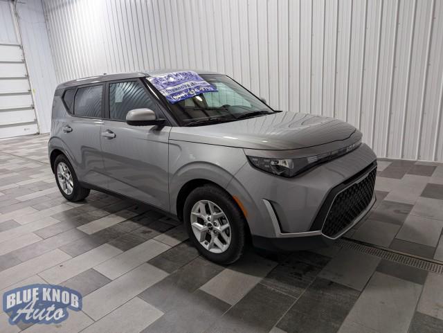 used 2024 Kia Soul car, priced at $17,998