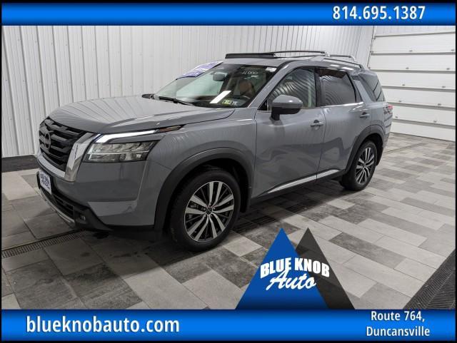 used 2022 Nissan Pathfinder car, priced at $38,998