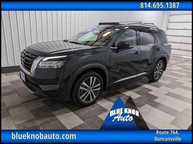 used 2022 Nissan Pathfinder car, priced at $40,498