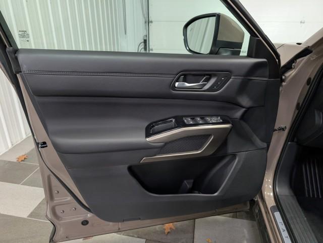 used 2025 Nissan Pathfinder car, priced at $42,498