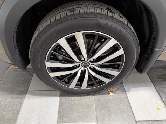 used 2025 Nissan Pathfinder car, priced at $42,498