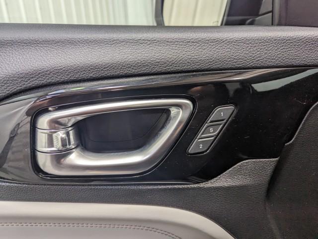 used 2022 Jeep Compass car, priced at $24,998