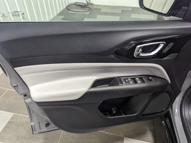 used 2022 Jeep Compass car, priced at $24,998