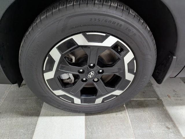 used 2024 Hyundai Santa Fe car, priced at $30,998