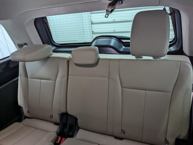 used 2024 Ford Expedition car, priced at $52,998