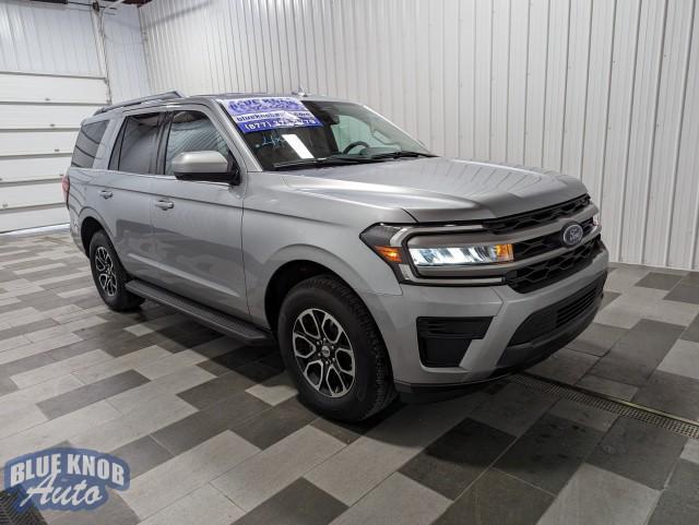 used 2024 Ford Expedition car, priced at $52,998