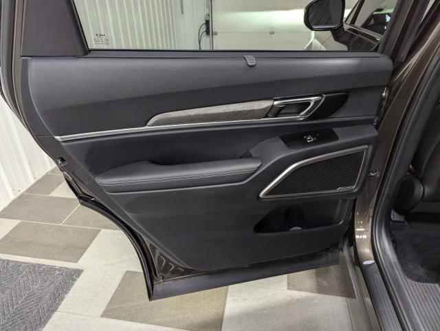 used 2024 Kia Telluride car, priced at $42,498