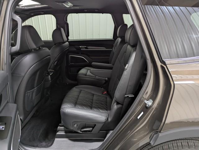 used 2024 Kia Telluride car, priced at $42,498