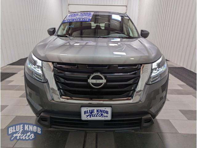 used 2023 Nissan Pathfinder car, priced at $28,998