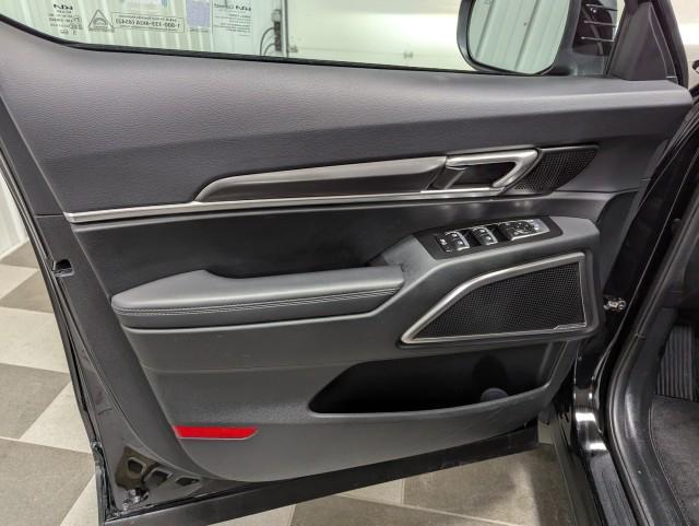 used 2025 Kia Telluride car, priced at $37,998