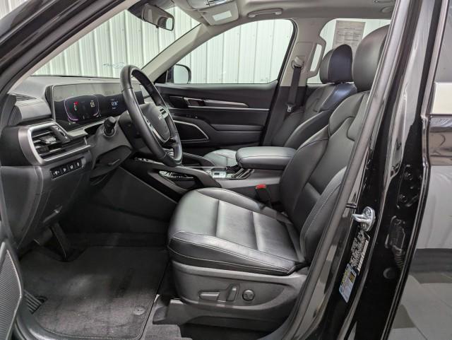 used 2025 Kia Telluride car, priced at $37,998