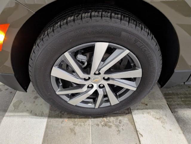 used 2024 Chevrolet Equinox car, priced at $22,998