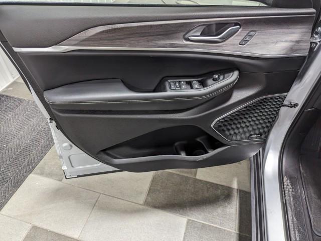 used 2023 Jeep Grand Cherokee 4xe car, priced at $32,498
