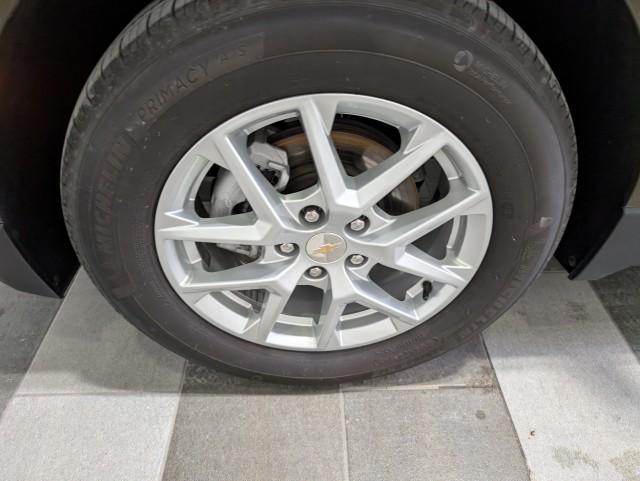 used 2024 Chevrolet Equinox car, priced at $22,998