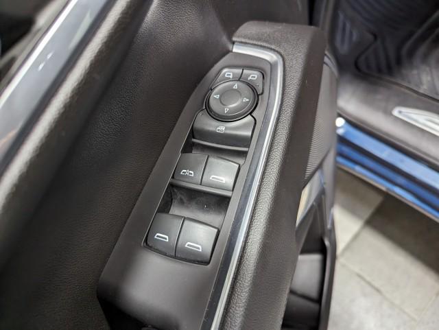 used 2022 Chevrolet Silverado 1500 car, priced at $33,998