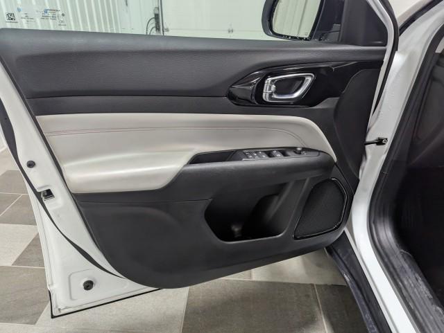 used 2022 Jeep Compass car, priced at $22,998