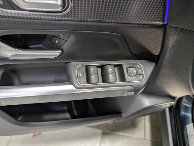 used 2022 Mercedes-Benz GLB 250 car, priced at $27,998