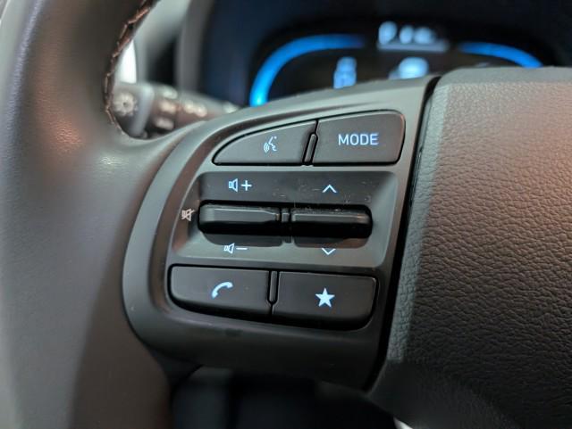 used 2025 Hyundai Venue car, priced at $20,998