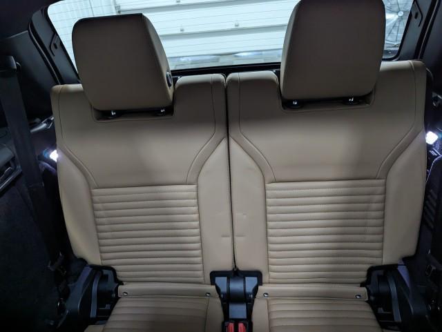 used 2024 Land Rover Discovery car, priced at $61,998