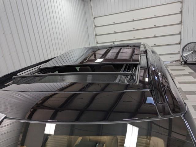 used 2024 Land Rover Discovery car, priced at $61,998