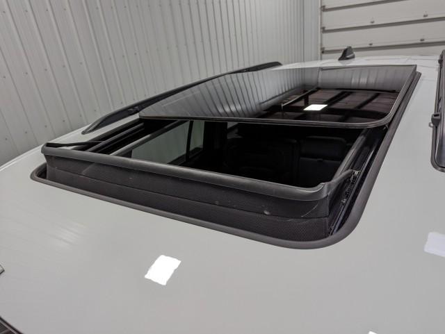 used 2023 Jeep Grand Cherokee car, priced at $34,498