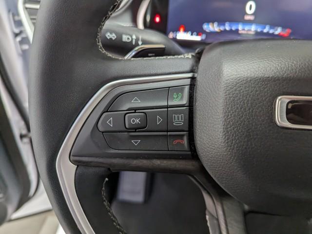 used 2023 Jeep Grand Cherokee car, priced at $34,498